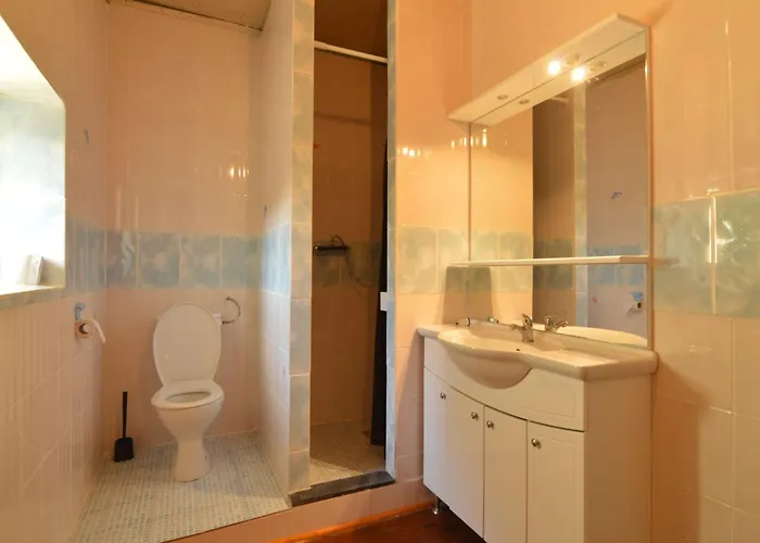 In Saint-clement Near The Sea * Osmanville