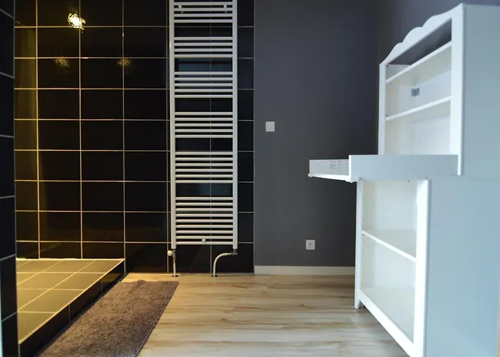 In Saint-clement Near The Sea * Osmanville