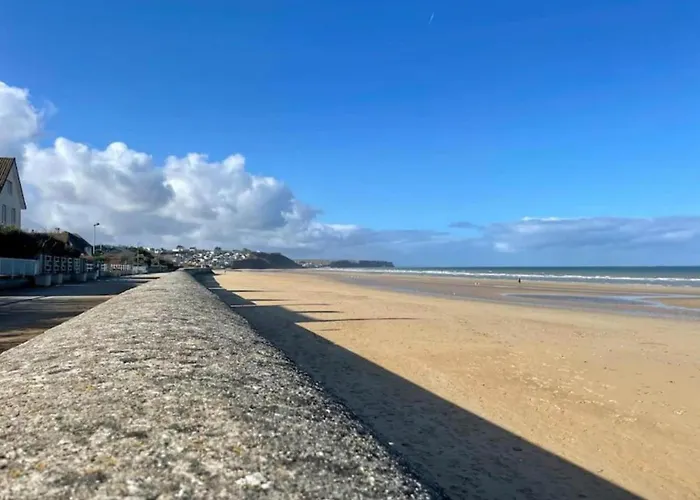 In Saint-clement Near The Sea بيت للعطل *